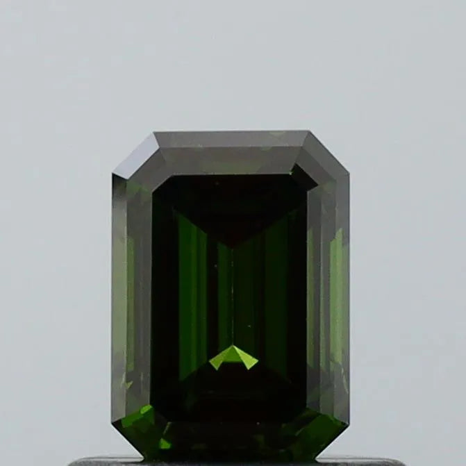 0.54ct Emerald Lab Grown Diamond (Colour Fancy Deep Green, Clarity VVS2, IGI Certified)