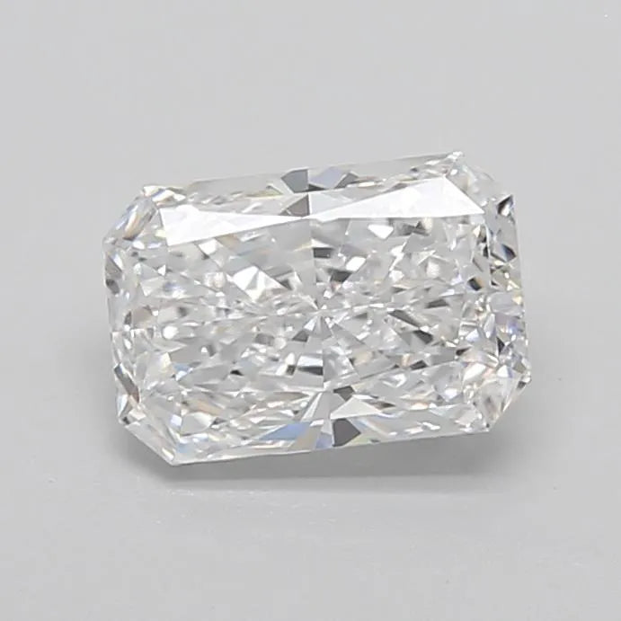 2.88ct Radiant Lab Grown Diamond (Colour D, Clarity VVS1, IGI Certified)