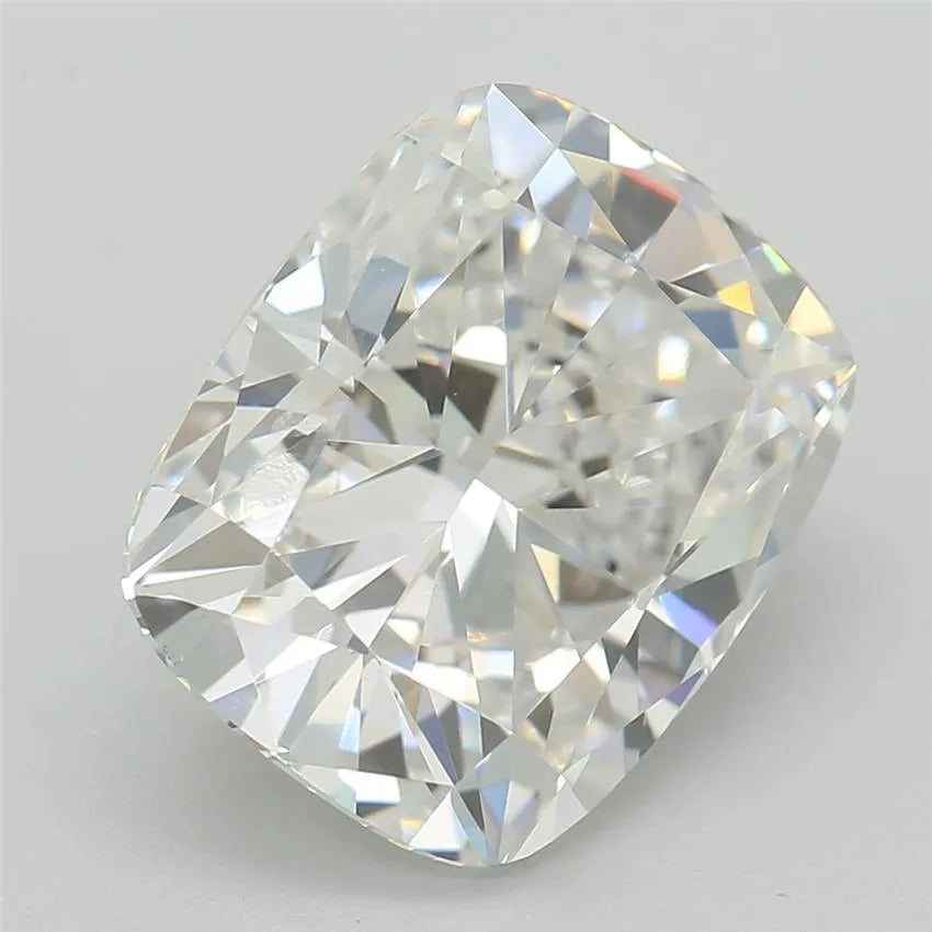 3.03ct Cushion brilliant Lab Grown Diamond (Colour E, Clarity VVS2, IGI Certified)