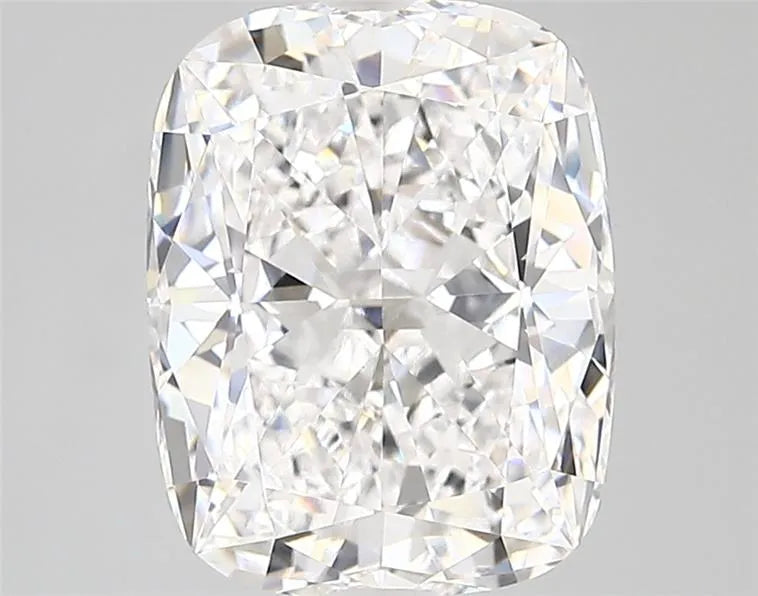 3.26ct Cushion modified Lab Grown Diamond (Colour D, Clarity VVS2, IGI Certified)