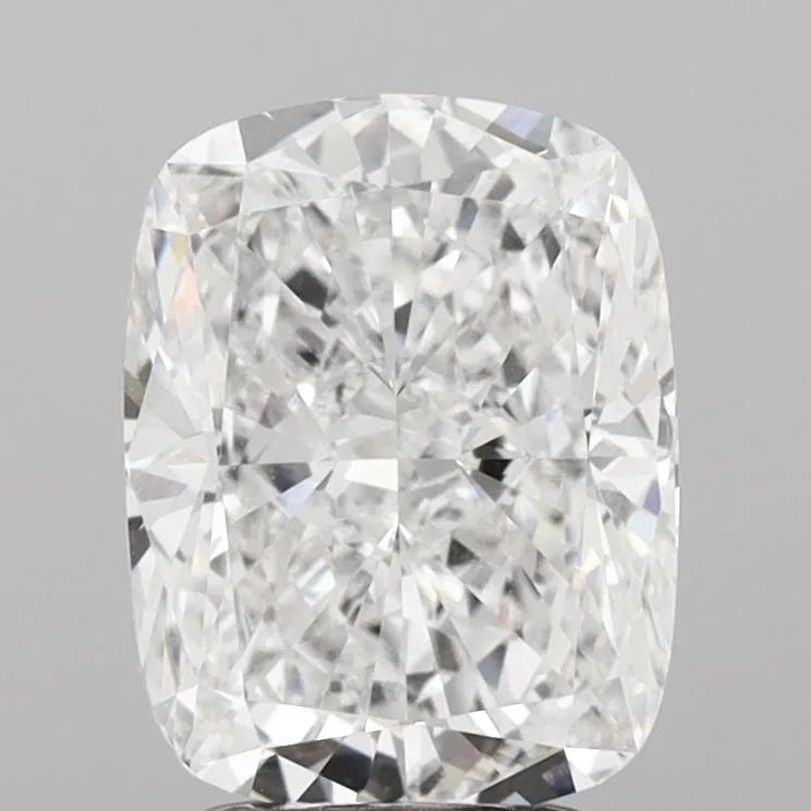 3.02ct Cushion brilliant Lab Grown Diamond (Colour E, Clarity VVS1, IGI Certified)