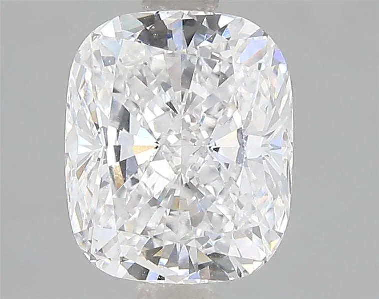 3.02ct Cushion brilliant Lab Grown Diamond (Colour D, Clarity VVS2, IGI Certified)