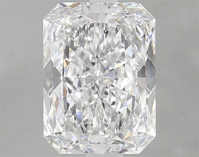 3.51ct Radiant Lab Grown Diamond (Colour F, Clarity VS1, IGI Certified)