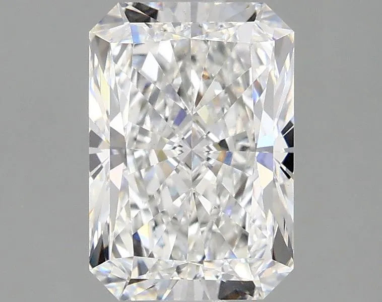 2.02ct Radiant Lab Grown Diamond (Colour D, Clarity VVS2, IGI Certified)