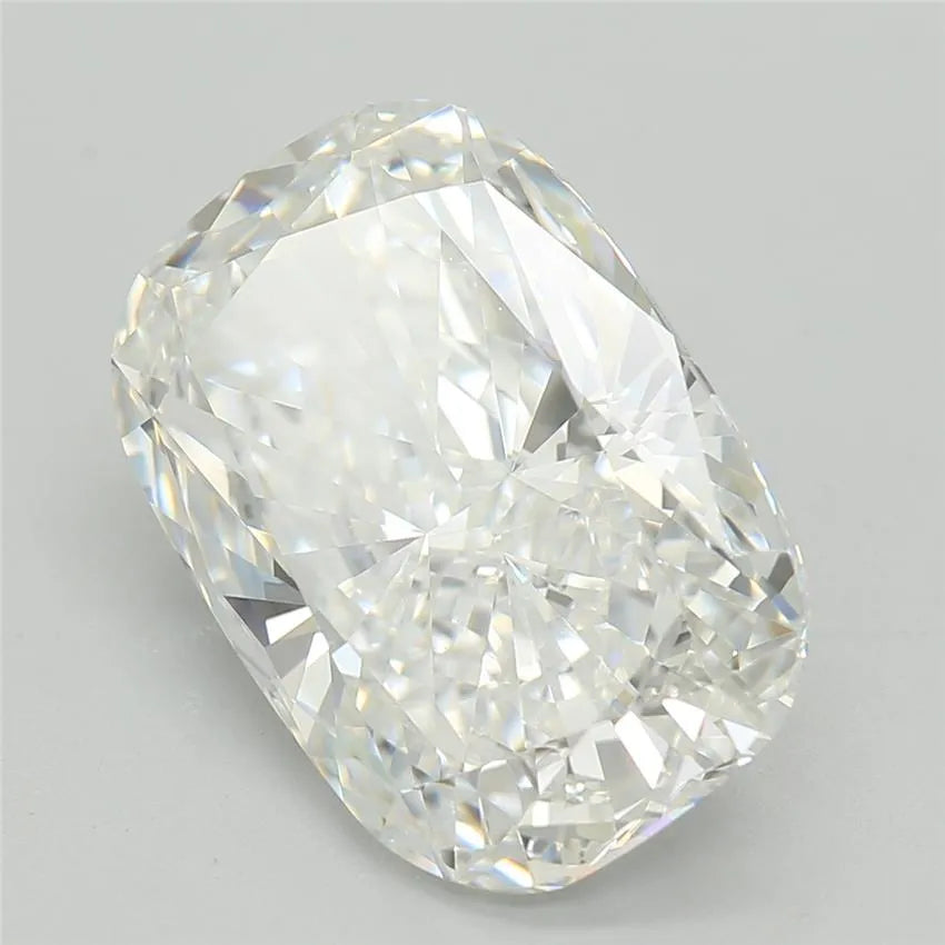 3.04ct Cushion brilliant Lab Grown Diamond (Colour E, Clarity VVS1, IGI Certified)