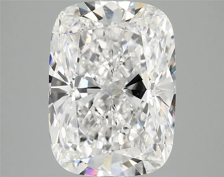 4.04ct Cushion modified Lab Grown Diamond (Colour E, Clarity VS1, IGI Certified)
