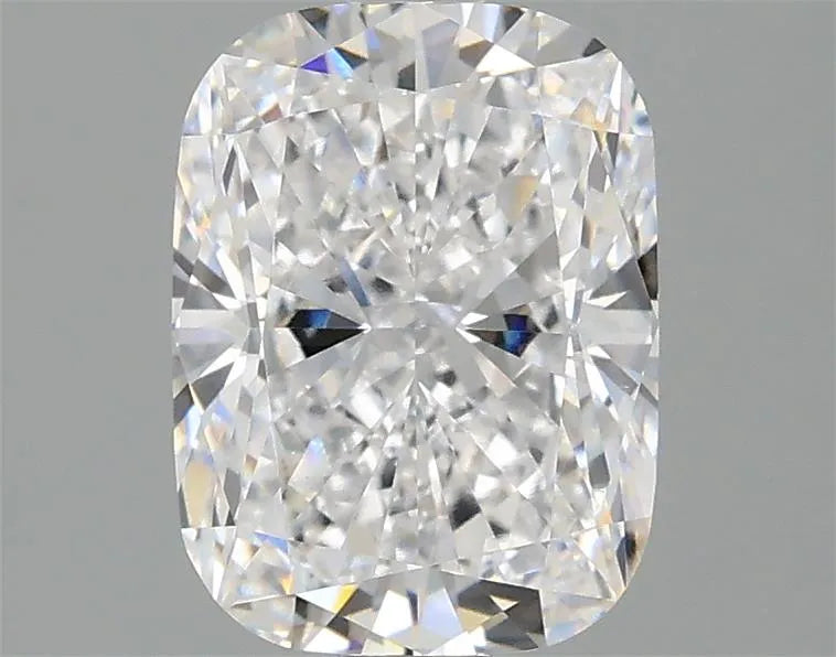 3.15ct Cushion brilliant Lab Grown Diamond (Colour D, Clarity VVS2, IGI Certified)