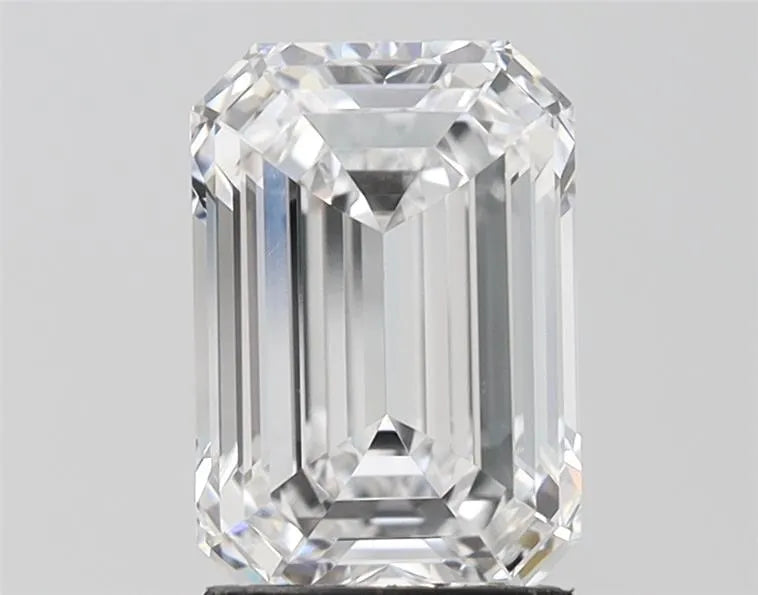 2.51ct Emerald Lab Grown Diamond (Colour E, Clarity VVS1, GIA Certified)
