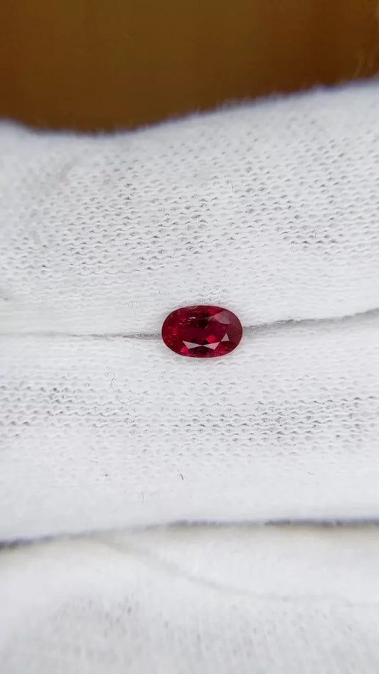 0.50ct Oval Natural Ruby (Colour Red, Clarity Eye Clean, Cut Faceted)