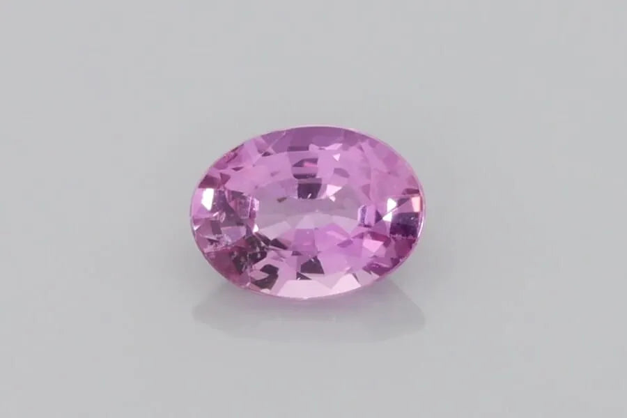 0.84ct Oval Natural Sapphire (Colour Pink, Clarity Eye Clean, Cut Faceted)