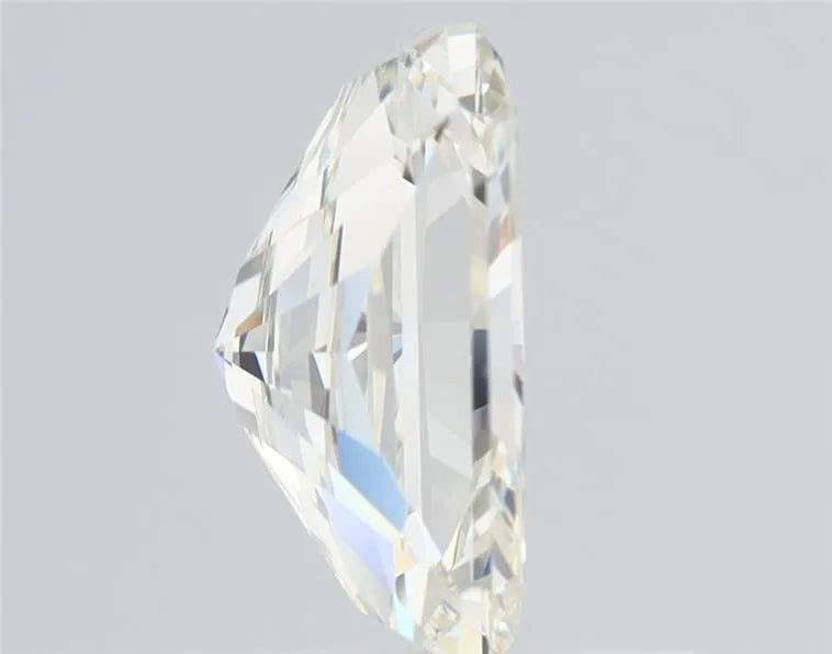 1.31ct Radiant Natural Diamond (Colour M, Clarity IF, GIA Certified)