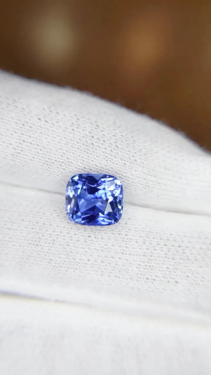 2.91ct Cushion Natural Sapphire (Colour Blue, Clarity Eye Clean, Cut Faceted)