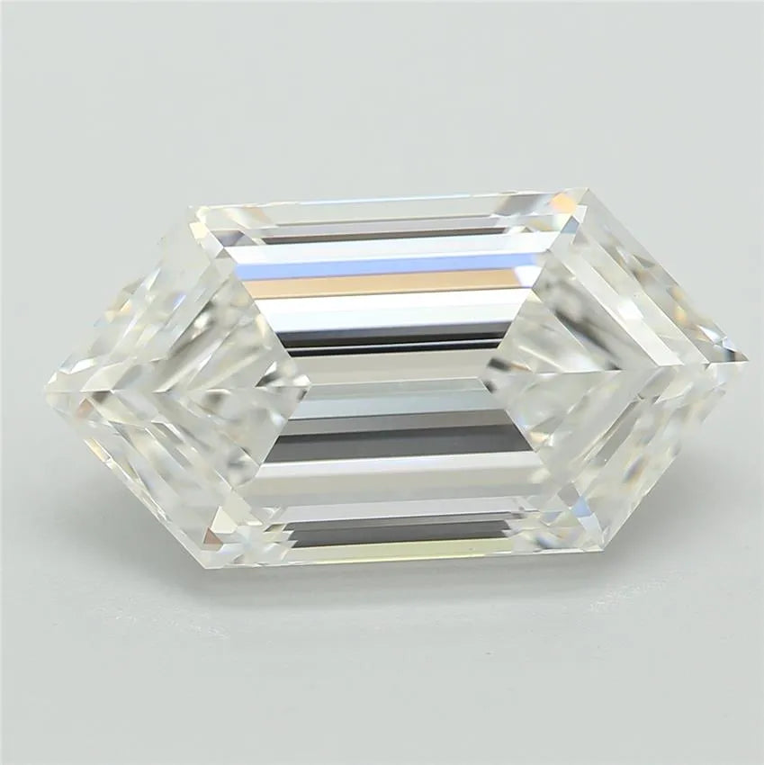 3.07ct Hexagonal Lab Grown Diamond (Colour E, Clarity VS1, IGI Certified)