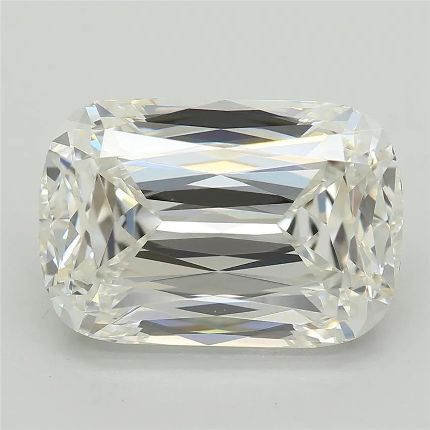 4.25ct Cushion modified Lab Grown Diamond (Colour G, Clarity VVS2, IGI Certified)