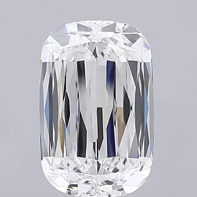 4.50ct Cushion modified Lab Grown Diamond (Colour E, Clarity VVS2, IGI Certified)