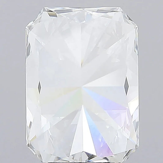 3.51ct Radiant Lab Grown Diamond (Colour F, Clarity VVS2, IGI Certified)