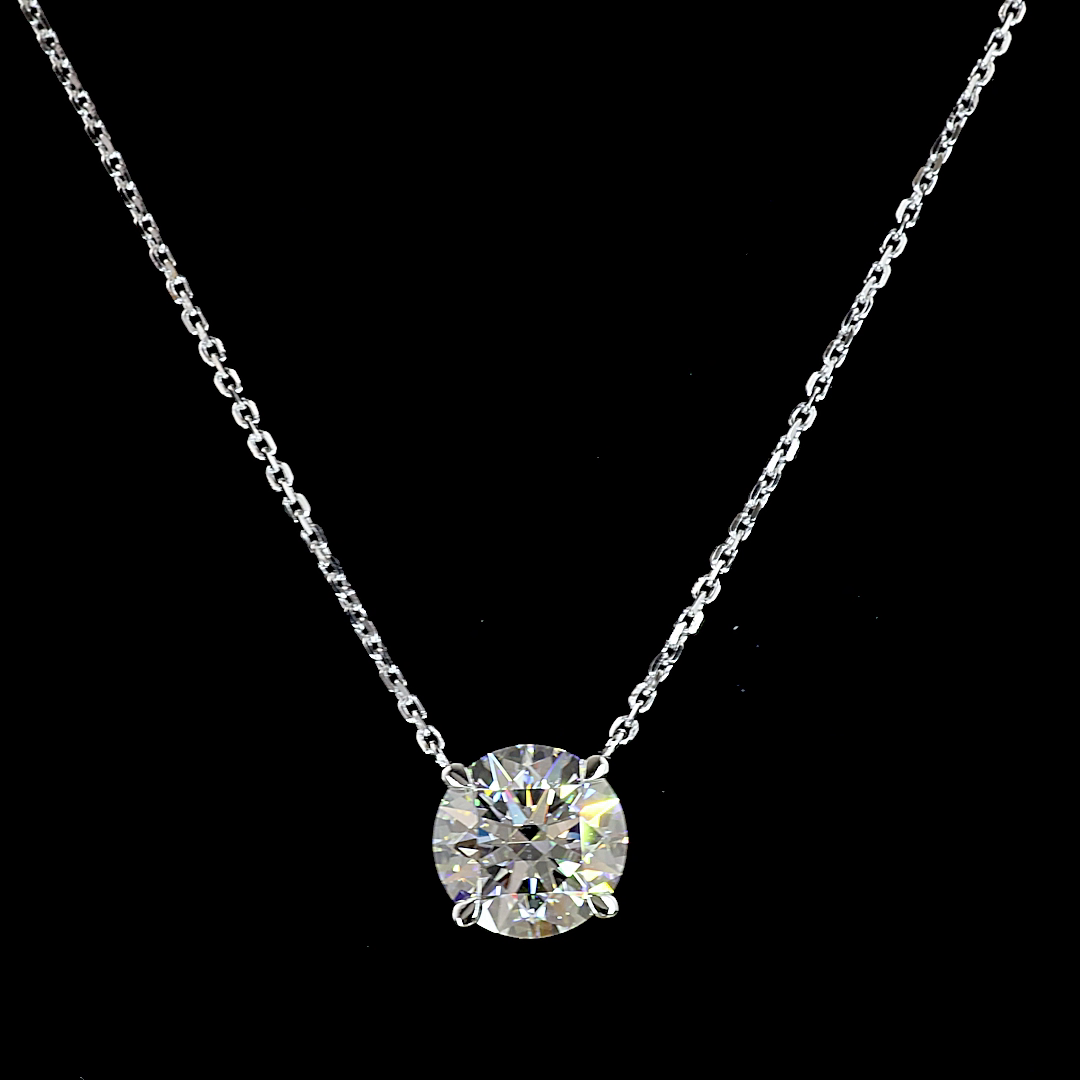 Collier diamant synthétique taille ronde 2,02 ct